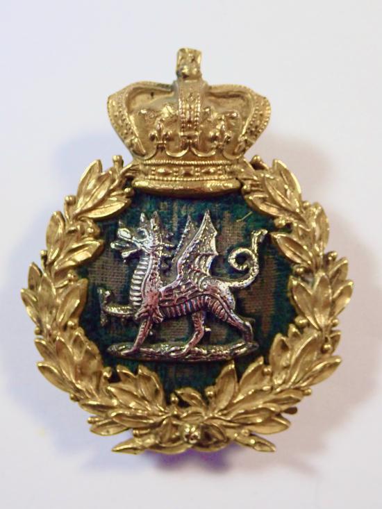 South Wales Borderers original Scarce Victorian Officers Gilt&Silver Forage Cap Badge.