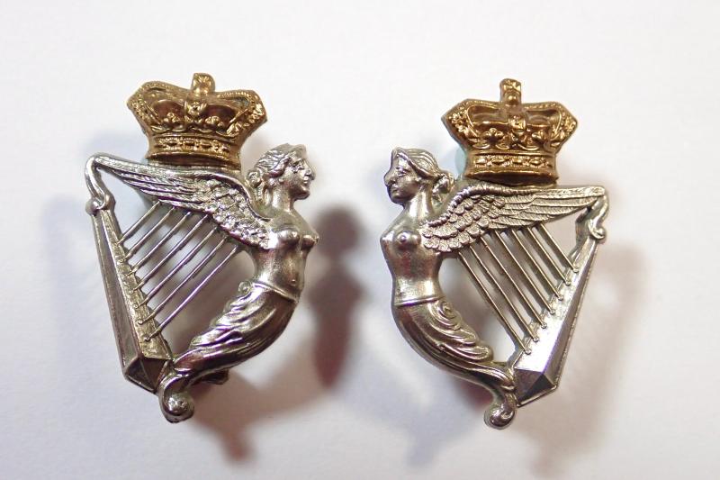 8th King's (Royal Irish) Hussars Bi-Metal Victorian Collar Badges.