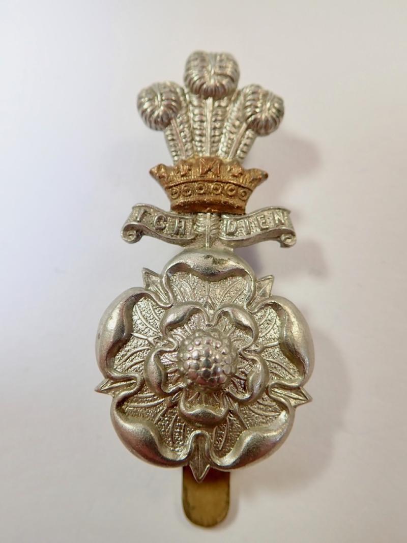 Yorkshire Hussars Yeomanry bi/m Cap Badge.