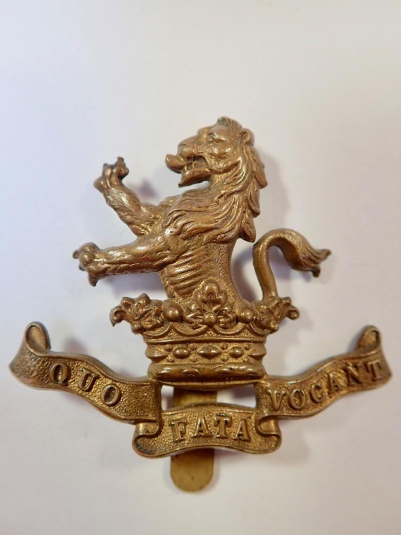 7th Dragoon Guards WW1 Cap Badge