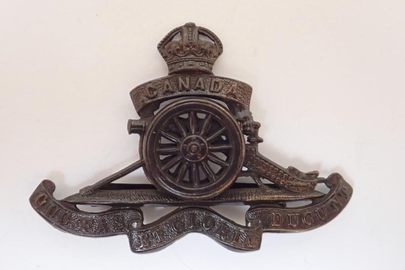 ROYAL ARTILLERY CANADA Officer's Service Dress Cap Badge.