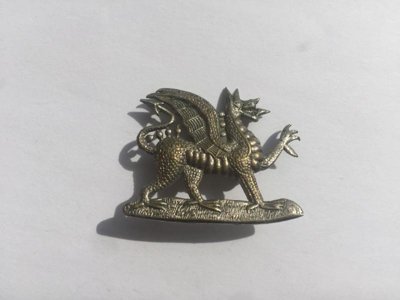 Buff's Royal East Kent Volunteers Collar Badge