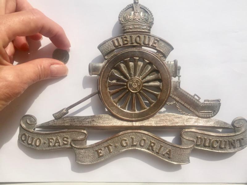 LARGE ROYAL ARTILLERY K.C. SILVER-PLATED  ACCOUTREMENT