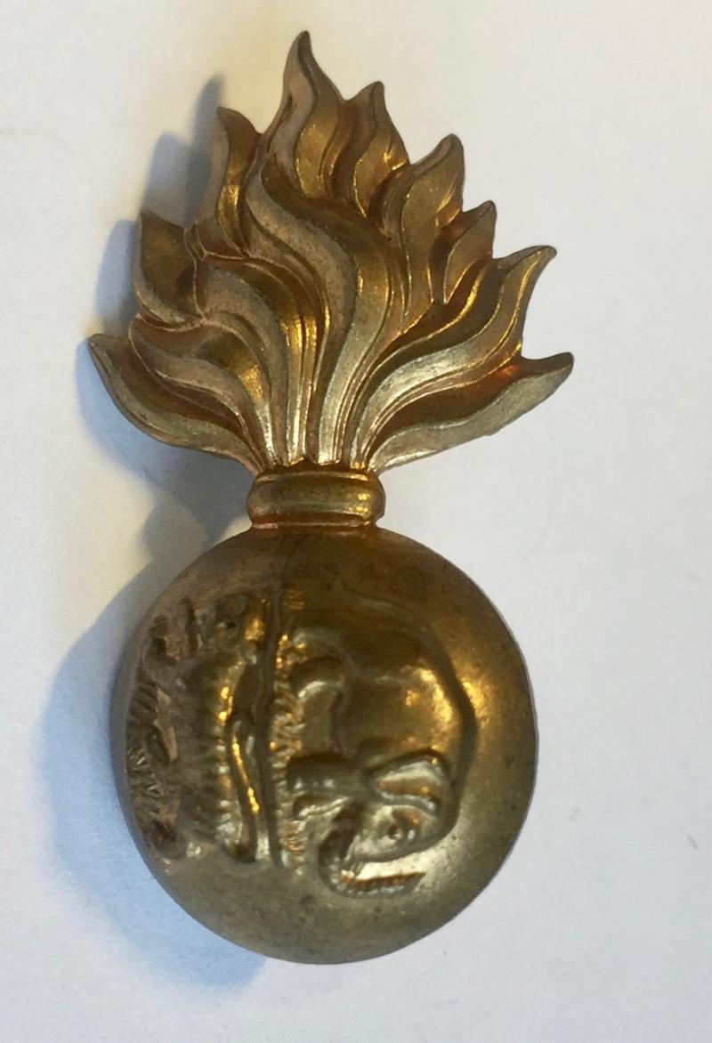 Royal Dublin Fusiliers Brass Collar Badge: