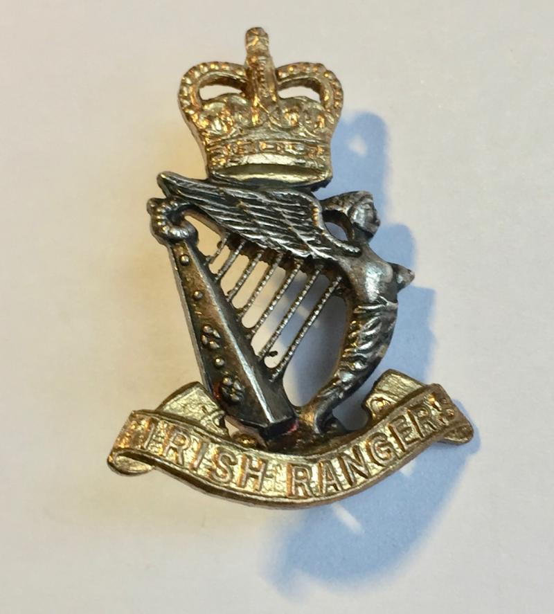 Irish Rangers Officer's Silver & Gilt Collar Badge