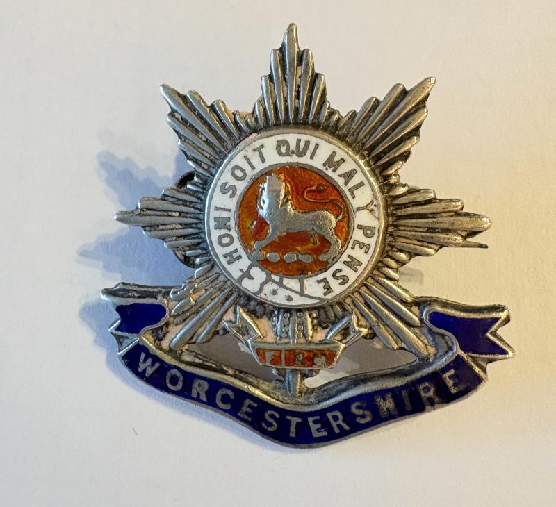 Scarce Worcestershire Reg't Sweetheart Brooch C. WW1