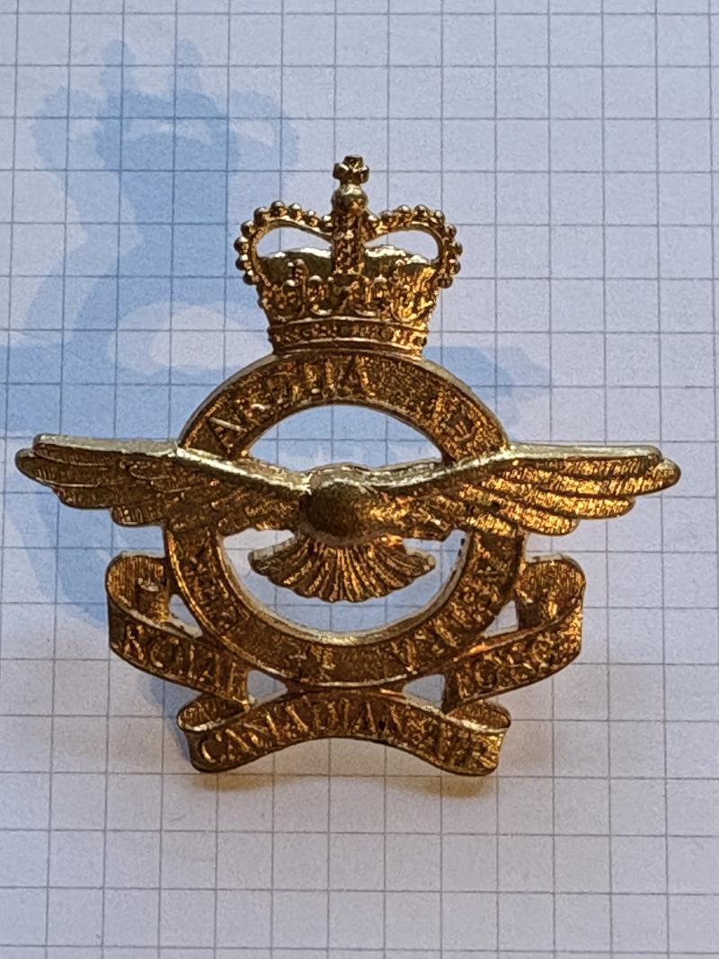 Canadian Screw posts Badge. Royal Canadian Air Force