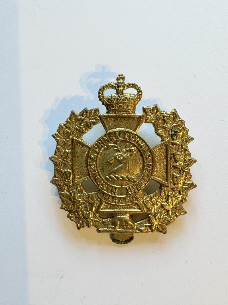 Canadian Cap Badge. Hastings & Prince Edward's Reg't