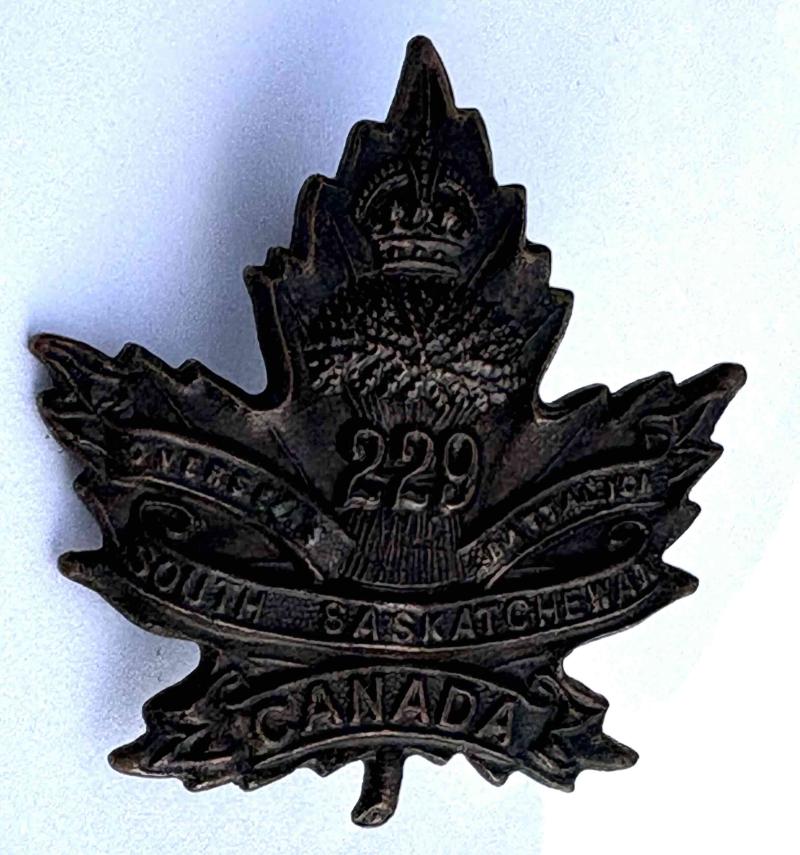 Canadian Collar Badge. CEF. 229 South Saskatchewan