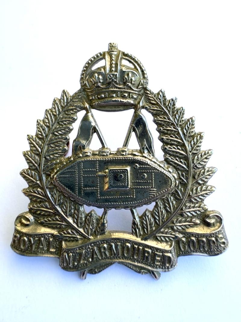New Zealand Cap Badge: Royal NZ Armoured Corps