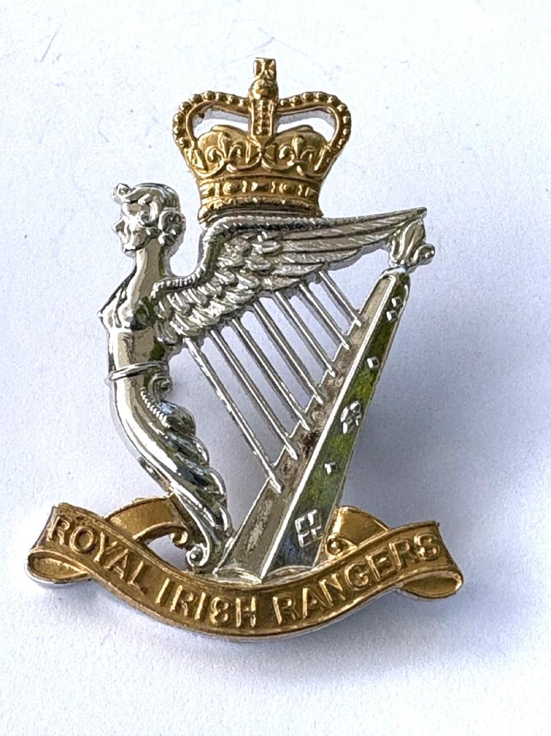 Irish Rangers QC Cap Badge - Chrome