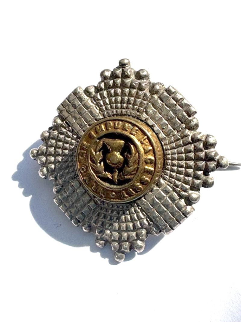 Sweetheart Brooch: 1914 Scots Guards. Hallmarked silver