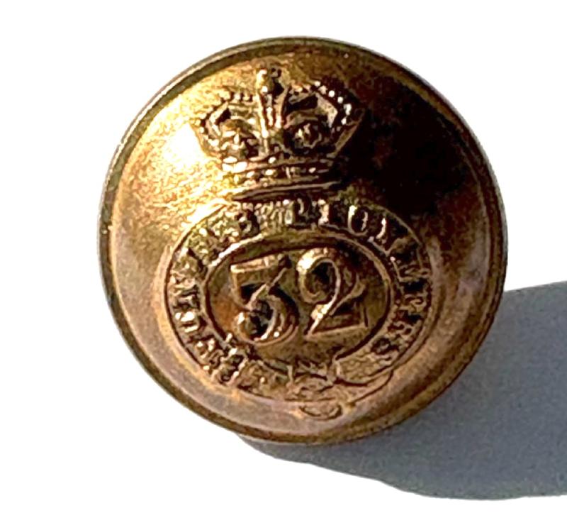 32nd Punjab Pioneers Victorian Button