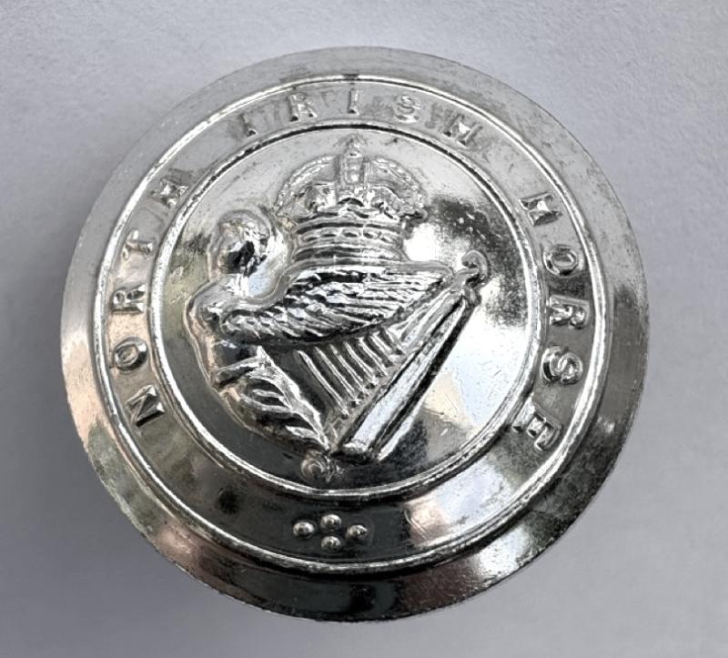 NORTH IRISH HORSE Rare King's Crown Staybrite, anodised Button 22 mms
